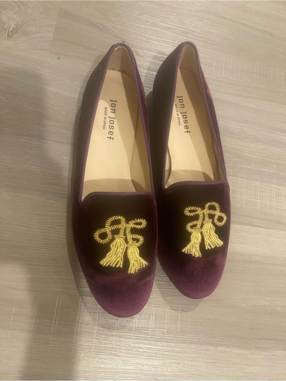 Jon Josef Women’s Velvet Tassel Loafers in Deep Plum size 10